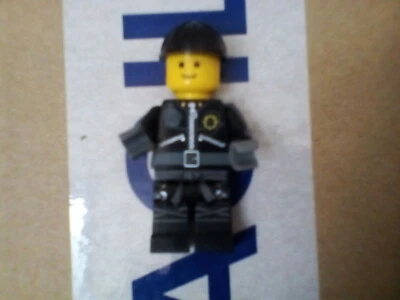 Lego Mini Figura Star Alien Boy con Gorra Negra Foto 1 de 3