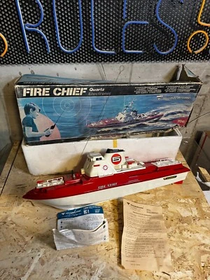 MONTELEONE FIRE CHIEF motoscafo non completo - Immagine 1 di 4