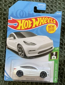 Hot Wheels white TESLA MODEL 3 NEW MODEL 1/5 green speed SHORT CARD *VERY RARE* - Picture 1 of 2