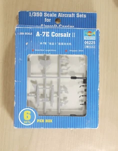 Juego de kit de avión Trumpeter A7E Corsair escala 1:350 para USS Nimitz 6 piezas - Imagen 1 de 6