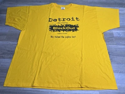 Camiseta De colección Detroit I Survived The Black Out 2003 Who Turned The Lights Out Foto 1 de 4