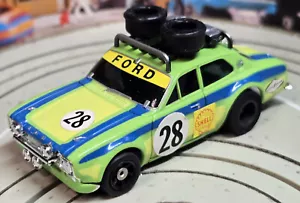 Faller Aurora 5650 -- Ralley Ford Escort avec moteur G-Plus #EBS1395 - Photo 1 sur 3