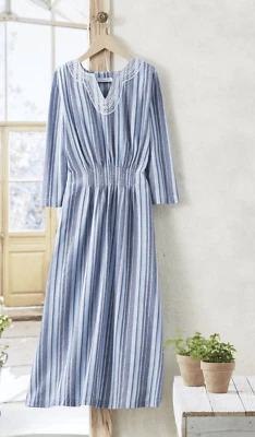 COLDWATER CREEK 魔法瞬间圆点连衣裙 尺寸 中号 条纹 褶皱 前腰 3 — 第 1/4 张图片