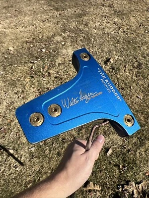 All Original Walter Hagen “The Rudder” Golf Putter by Tad Moore Blue Mallet 34” - Image 1 of 4