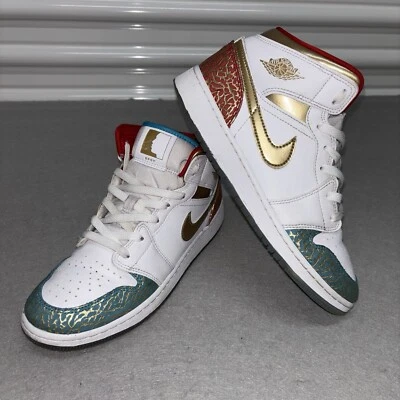 Nike Air Jordan 1 Mid GS “1988 DPOY MVP” Size 7Y White/Gold FB2212-100 - Image 1 of 4
