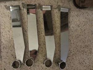 Lote de 4 soportes de barra de ropa de pared de listones de metal - estándar de 12" de largo - Imagen 1 de 3