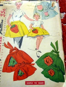 LOVELY VTG 1950s APPLIQUE APRONS Sewing Pattern ONE SIZE - Picture 1 of 1