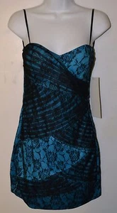 Vestido Roberta, mediano, azul con encaje negro, correa de espagueti/sin tirantes, elástico - Imagen 1 de 8