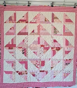 Handmade Patchwork Baby Quilt-Pink-Quality Fabrics-40in X 37in - Picture 1 of 6