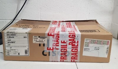 Cisco 1800 Series Brand New Cisco 1801/K9 V06 in Original Packaging with all cab - Image 1 of 3