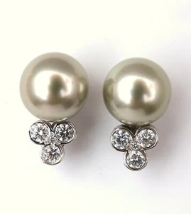 11.2mm Tahitian Pearls .60ct Diamonds Stud Earrings 14kt Gold - Picture 1 of 5