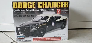 Florida State Patrol Police 2023 Dodge Lindberg Model Ca Kitr Maßstab 1:24 versiegelt  - Bild 1 von 8