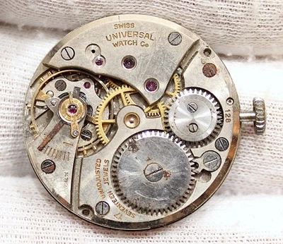 Universal Geneve 128 Vintage Watch sub seconds movement 17 jewels - Image 1 of 3
