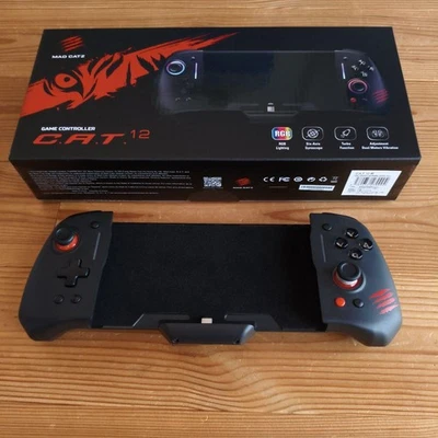 Mad Catz C.A.T. 12 Ergonomic RGB Switch Controller Mint - Image 1 of 4