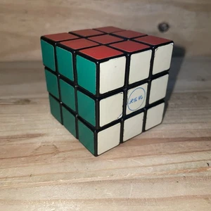 Vtg P.G.Co 3x3 Magic Puzzle Cube - Picture 1 of 5