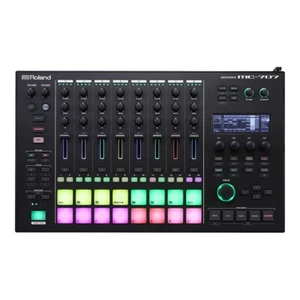Roland MC-707 Groovebox Professional Music NEW - Picture 1 of 9