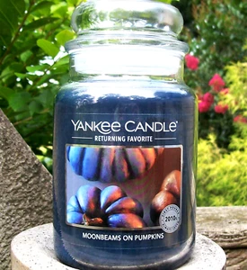 Yankee Candle "MOONBEAMS ON PUMPKINS" Food ~Large 22 oz. ~WHITE LABEL~ RARE ~NEW - Picture 1 of 3