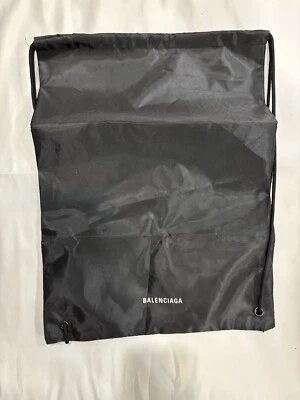 Bolso libro Balenciaga String Foto 1 de 2