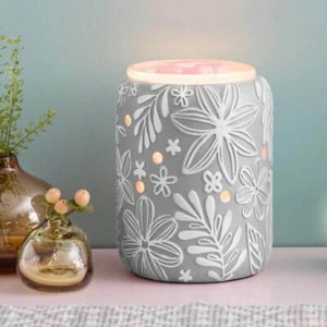 New Scentsy “Rooftop Garden” Wax Warmer - Picture 1 of 1
