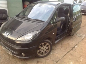 PEUGEOT 1007 RADSCHRAUBE AUSSCHLACHTEN ERSATZTEILE ODER REPARATUREN - Bild 1 von 3