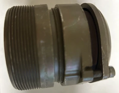 Bendix  Milspec connector PN MS3100A40-1P.  NSN 5935-01-263-0867, NOS. - Image 1 of 3