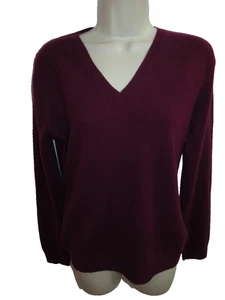 100% Cashmere Deep Pink V-neck Sweater Size 42 May fit Small S - Picture 1 of 5