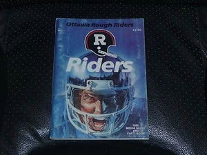 1982 OTTAWA ROUGH RIDERS CFL PRESS MEDIA GUIDE  EX - Picture 1 of 1