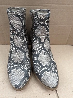 Botines Carlos by Carlos Santana Rowan Serpiente Natural Para Mujer Talla 7.5M. Foto 1 de 4