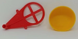 Mouse Trap 2005 Board Game Replacement Parts Base C (#20) Washtub (#21) - Picture 1 of 5