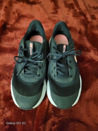 Taglia 5 5Y Nike Revolution 5 nero rosa basso