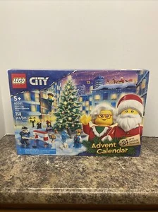 LEGO City 2023 Advent Calendar 60381 Christmas New Holiday Countdown Playset Toy - Picture 1 of 6