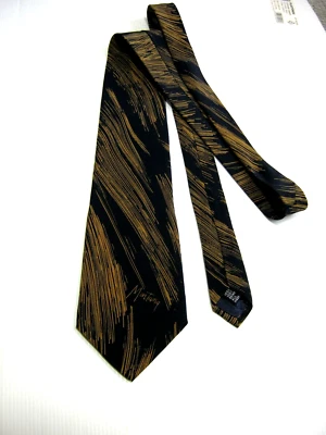 Montana Nuevo 100% Seda Original - Hecho en Italia Foto 1 de 4