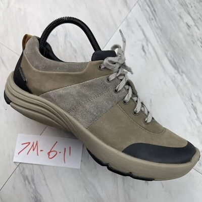 • Zapatos cómodos Clarks WAVE WALK de gamuza nobuck de cuero (talla 7 M) gris tostado Foto 1 de 4