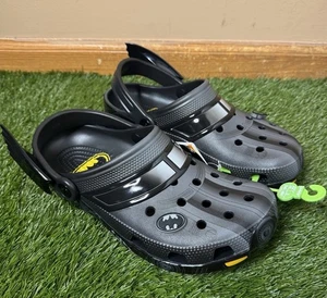 Black Crocs Batman x Classic Clog 'Batmobile' 210219 001 Size M7/W9 NEW - Picture 1 of 11