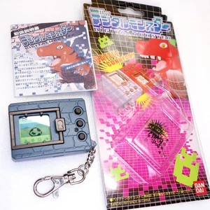 Digital Monster Digimon V1  Gray 1997 Digivice Bandai Virtual Pet In Stock - Picture 1 of 9