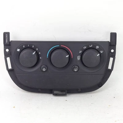 05-06 庞蒂亚克蒙大拿州气候控制模块面板暖通空调交流开关 25783280 原始设备制造商 — 第 1/3 张图片