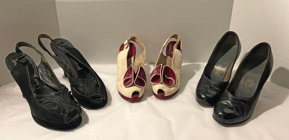 3 PAIRS VINTAGE SHOES 1930'S / 1940'S PLATFORM - Image 1 of 4
