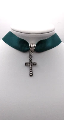 Gargantilla Collar Plata Antigua Estrás Cruz Verde Azulado Cinta Jesús Ajustable EE. UU. Foto 1 de 4