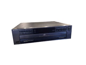 Sony 5-Disc CD Compact Disc Changer Player CDP-C221 - Picture 1 of 2