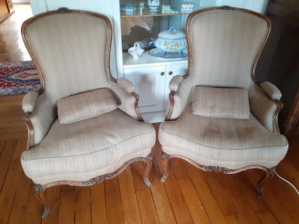 Paire de fauteuils BERGÈRES louis XV d'époque neuf très bon état belle affaire - Photo 1/1