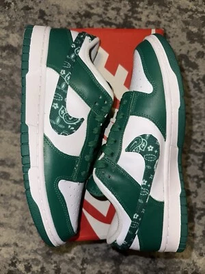 Size 10 - Nike Dunk Low Green Paisley W - Image 1 of 3