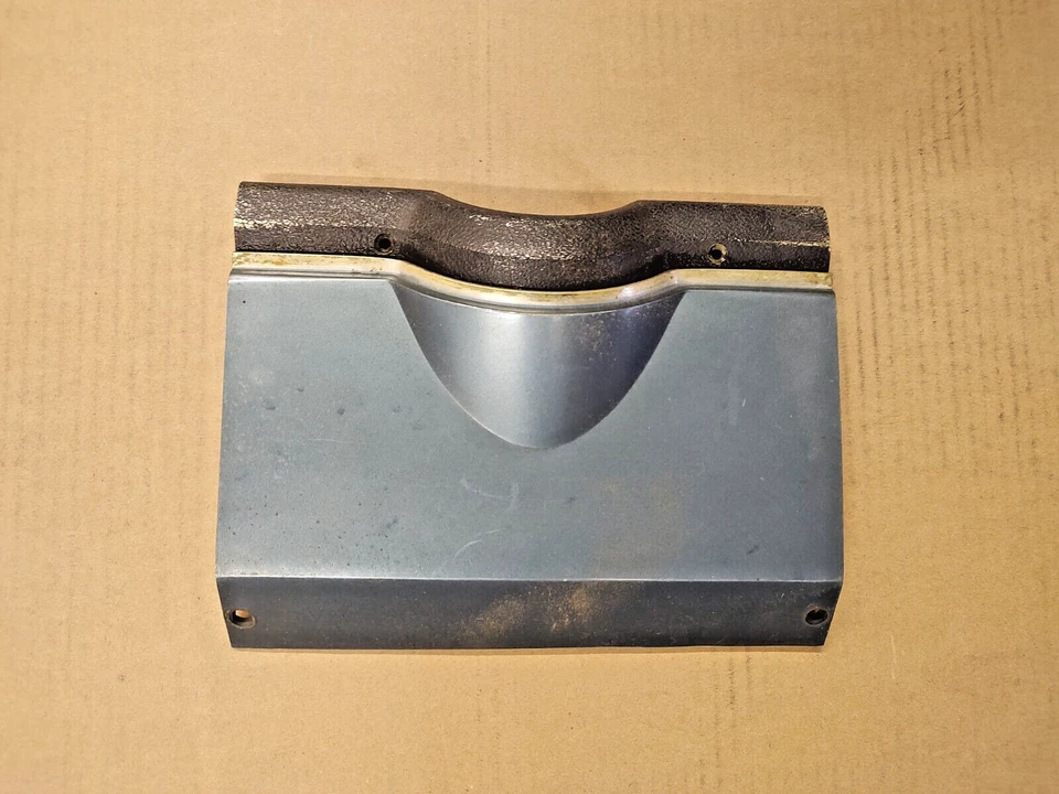 Buick Skylark GS 1968 vagón deportivo especial debajo de la columna panel de placa de ajuste 1382964 Foto 1 de 1