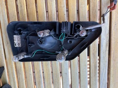 BMW Z3 1996-1999 - 63218389861 carcasa de enchufe de luz trasera del conductor Foto 1 de 3