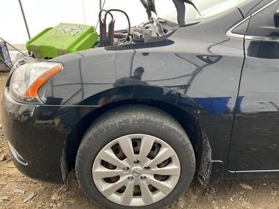 Used Front Left Fender fits: 2015 Nissan Sentra FE L. Front Left Grade A - Imagem 1 de 4