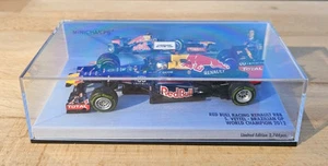 Sebastian Vettel Red Bull RB8 Brazilian GP World Champion 2012 1:43 Minichamps - Bild 1 von 3
