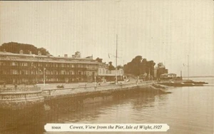 (k64) Cowes - Vista desde el muelle 1927 - Postal de la Isla de Wight - Imagen 1 de 2