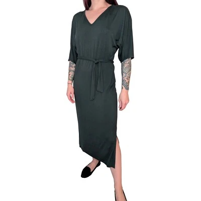 Vestido midi Amour Vert Gordona manga corta cuello en V cinturón verde | S Foto 1 de 4