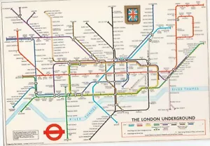 Post Card The London Underground - Printed in Spain - Never Stamped - - Picture 1 of 2