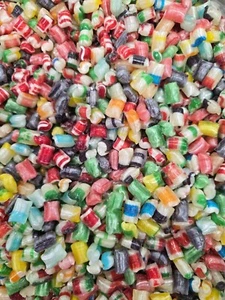 Assorted Baby Pillows Christmas Candy Old Fashioned Hard Candies 1 Pound - Picture 1 of 1