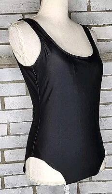☆ NWT No Boundaries Junior’s One Piece Basic Swimsuit Medium Black Bikini Fit - Image 1 of 4